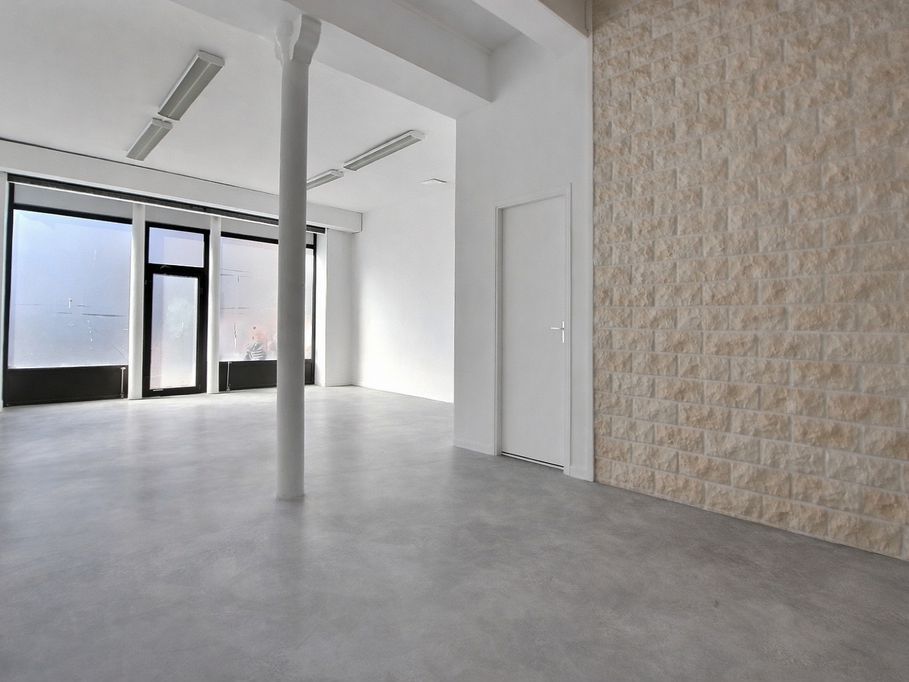 Location bureaux 55 m² non divisibles