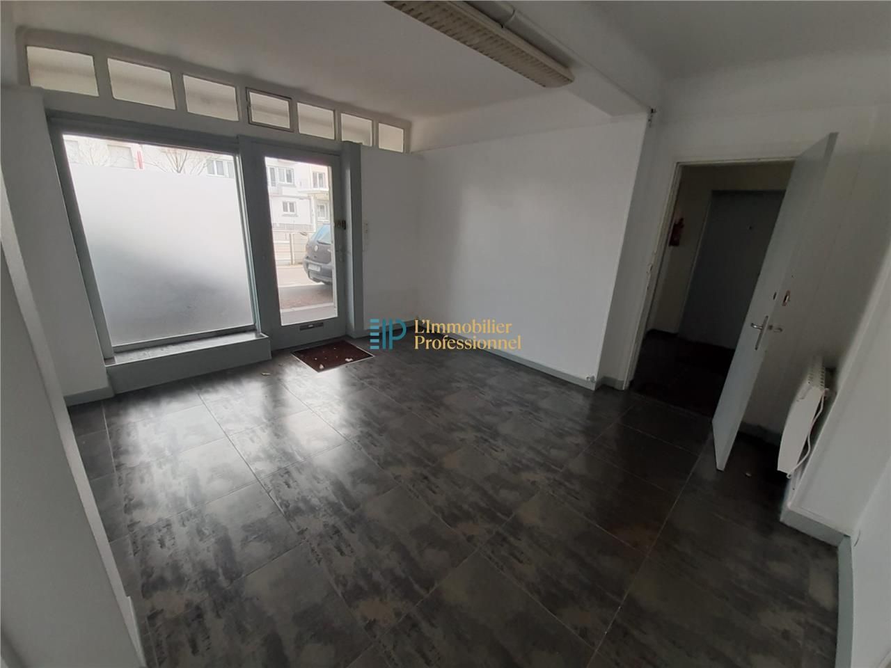 Vente local commercial 75 m² à Lorient