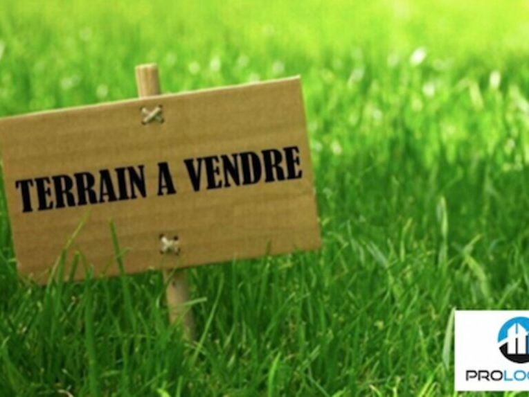Vente terrain 4500 m² non divisibles