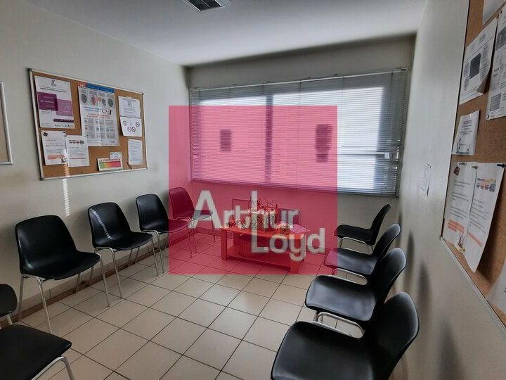 Vente bureaux 150 m² non divisibles