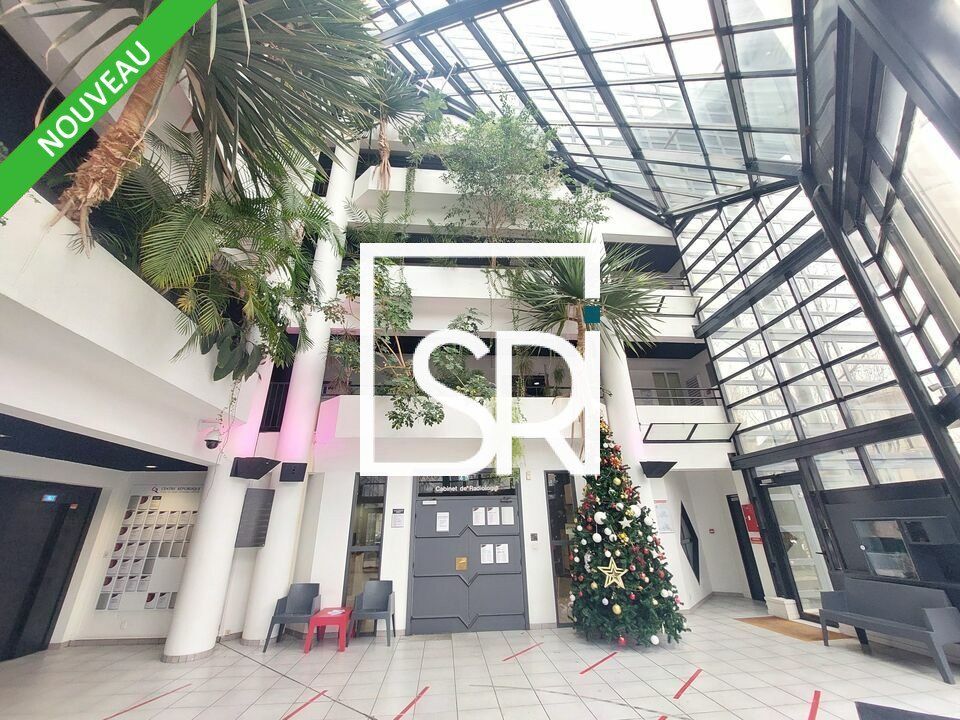 Location bureaux 217.14 m² non divisibles