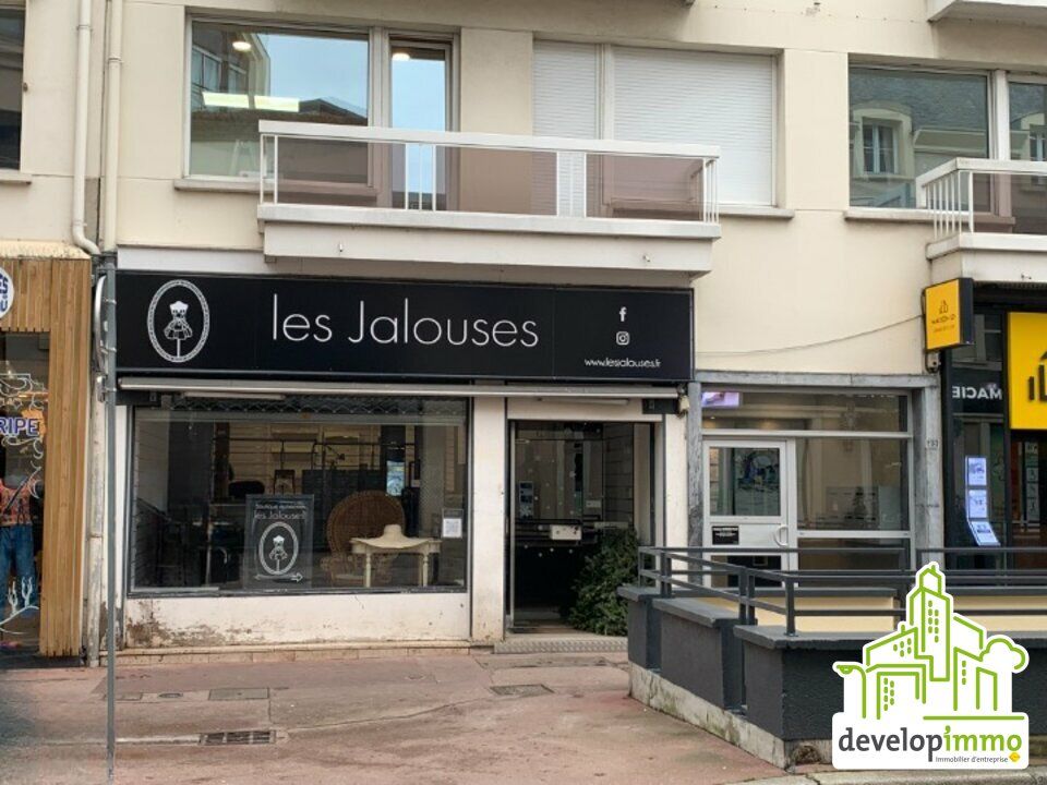 Location local commercial 170 m² non divisibles