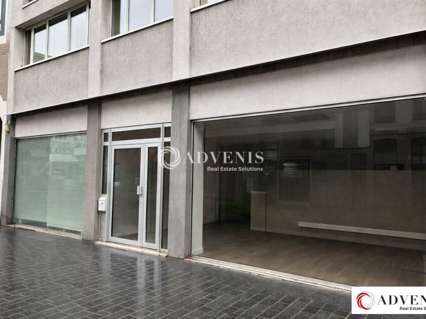 Location local commercial 105 m² non divisibles