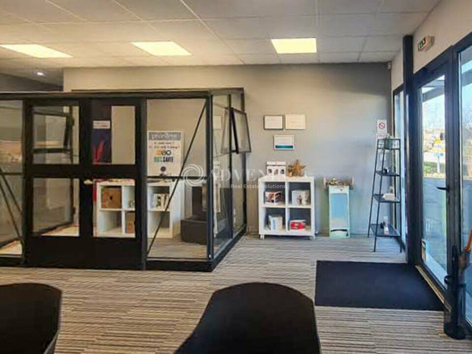 Locaux commerciaux à louer - Emplacement stratégique