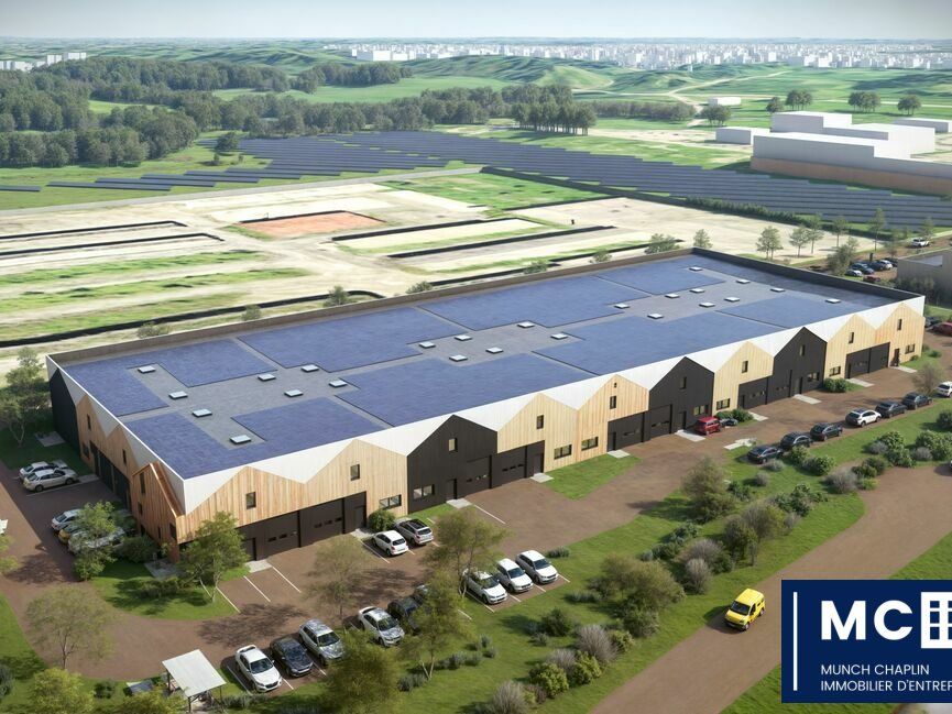 Vente local d''activites 4000 m² divisibles à partir de 100 m²