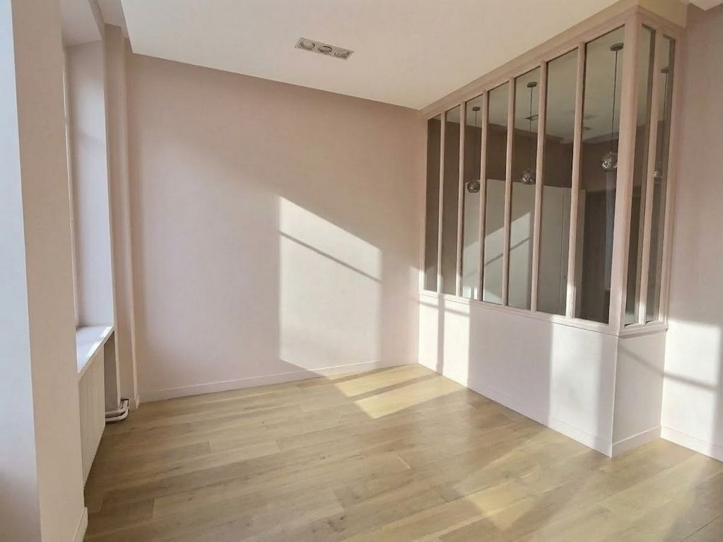 Location bureaux 50 m² non divisibles