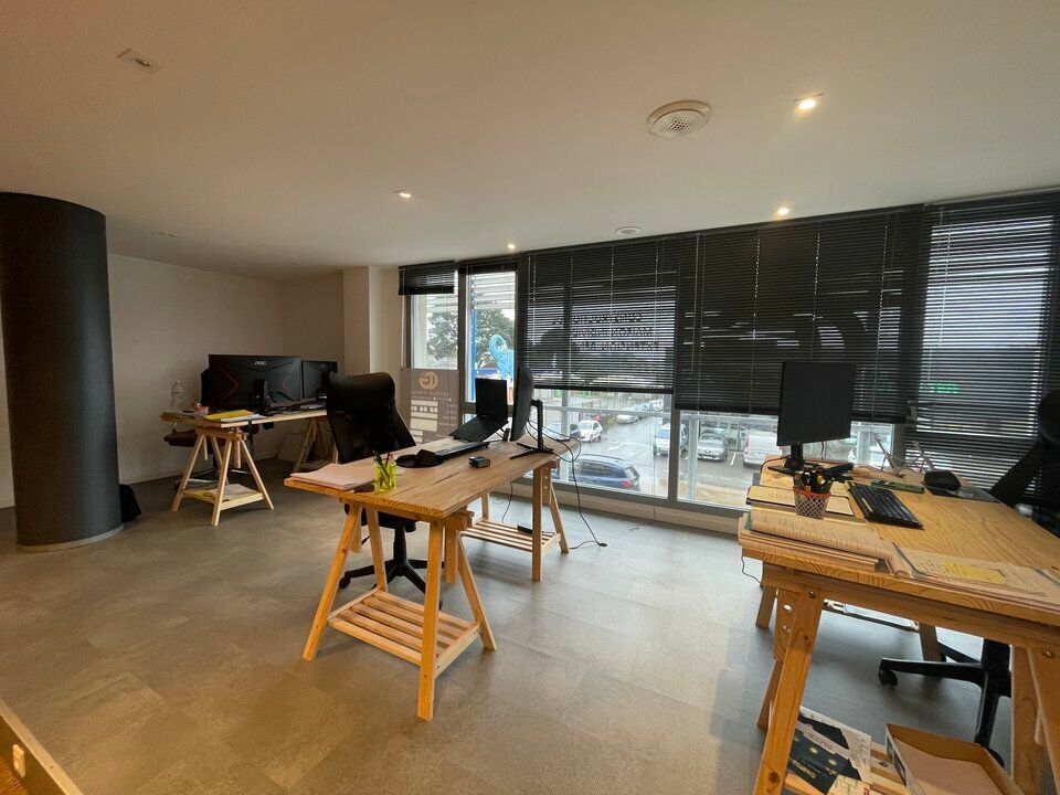 Location bureaux 75 m² non divisibles
