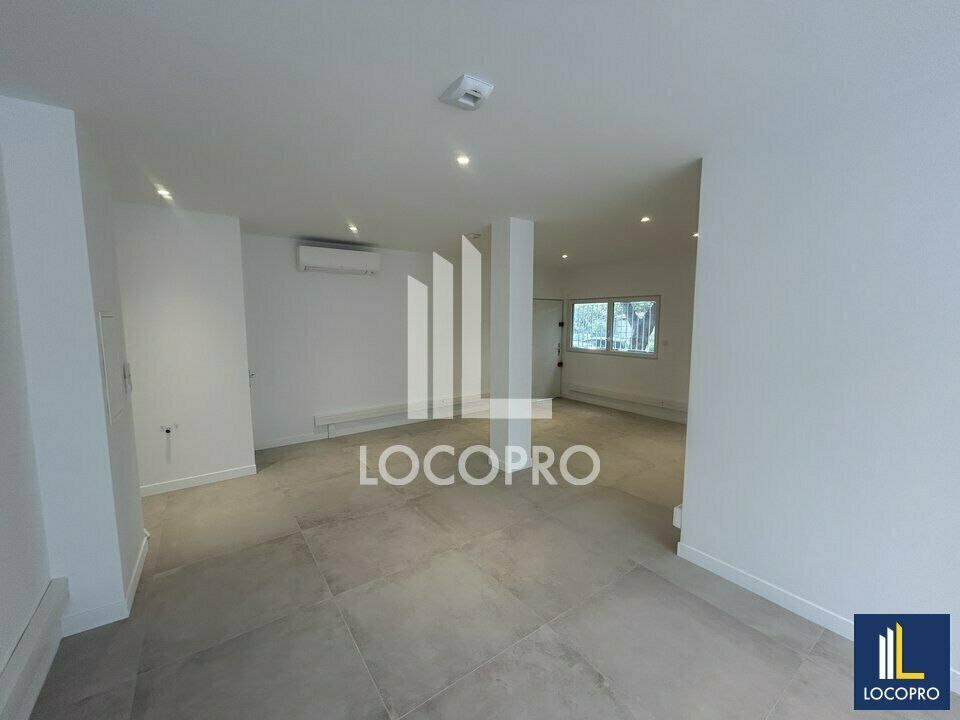 A LOUER - BUREAUX - 70 M2 - CAGNES SUR MER