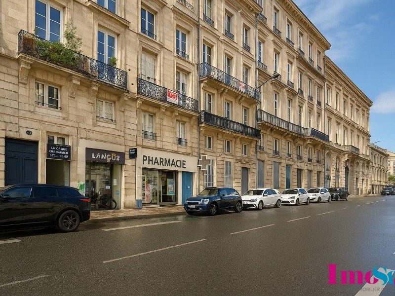 Vente bureaux 122 m² non divisibles