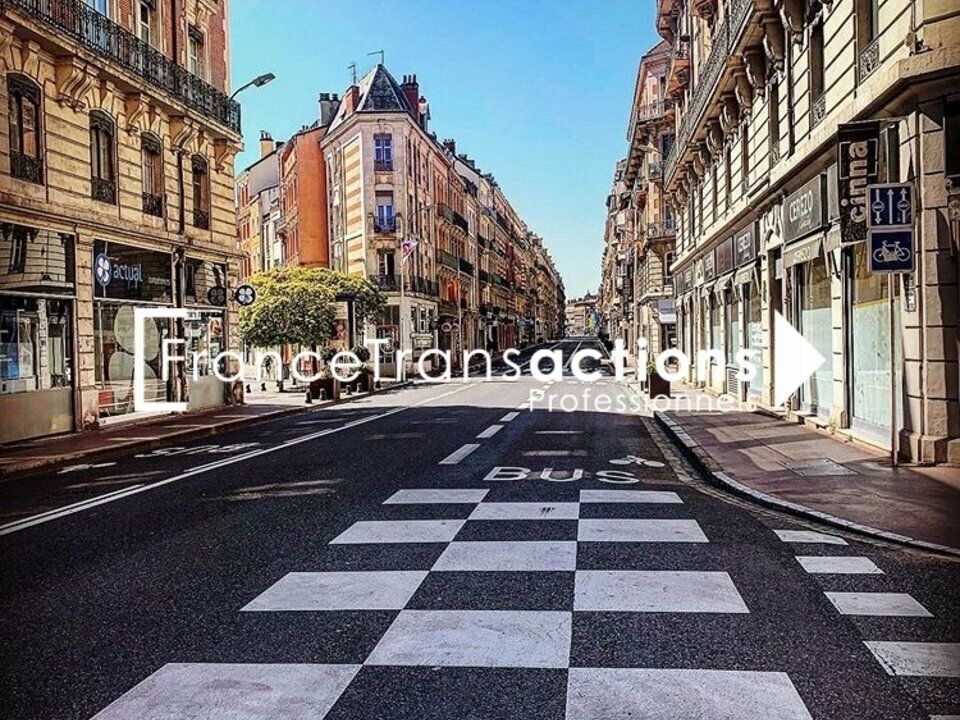 A LOUER LOCAL COMMERCIAL 120 M², QUARTIER SAINT MICHEL TOULOUSE