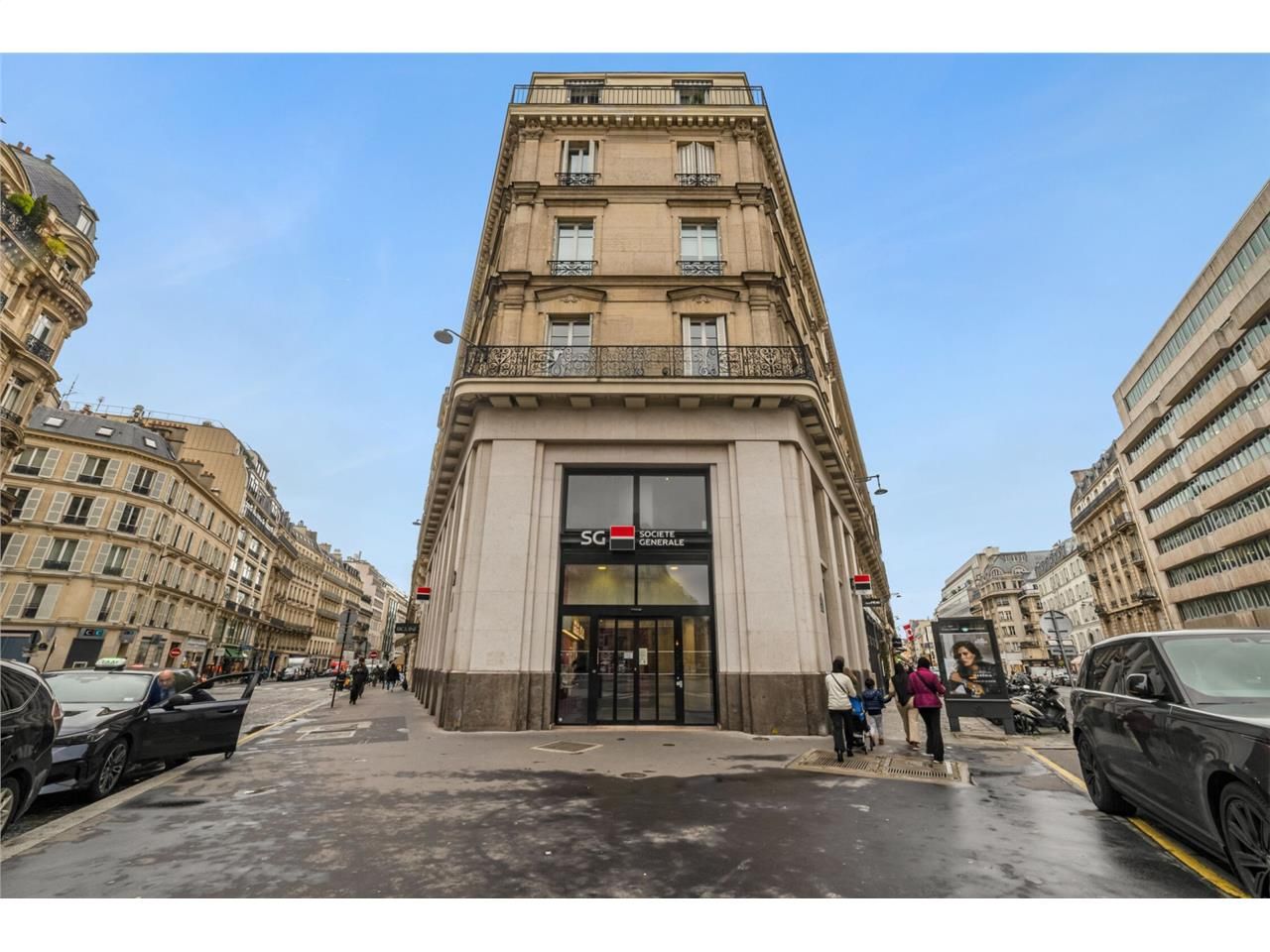 Location bureaux 330 m² à Paris 8ème