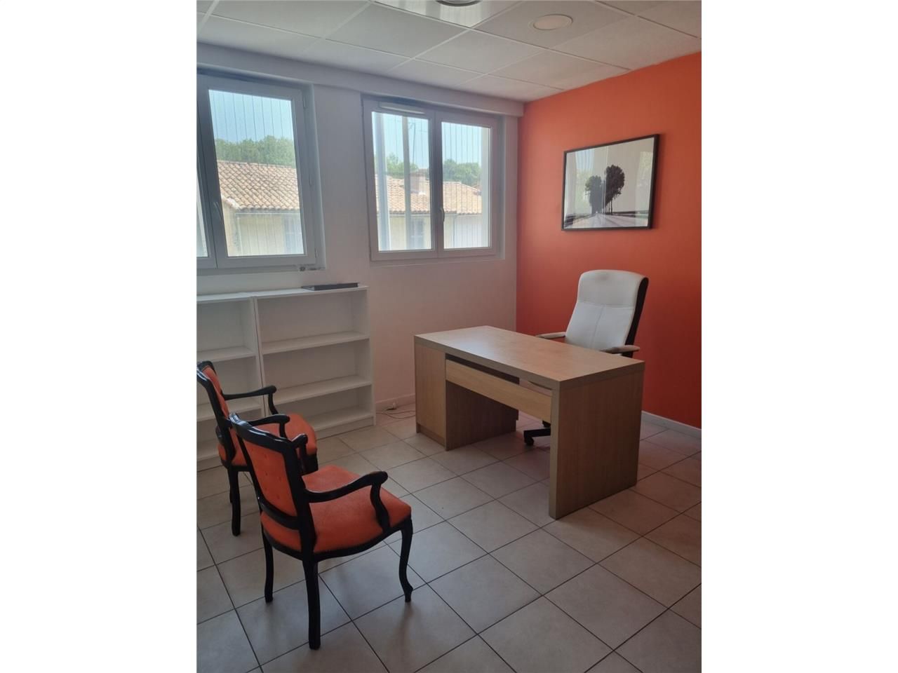 Location bureaux 54.09 m² à Marseille 12ème