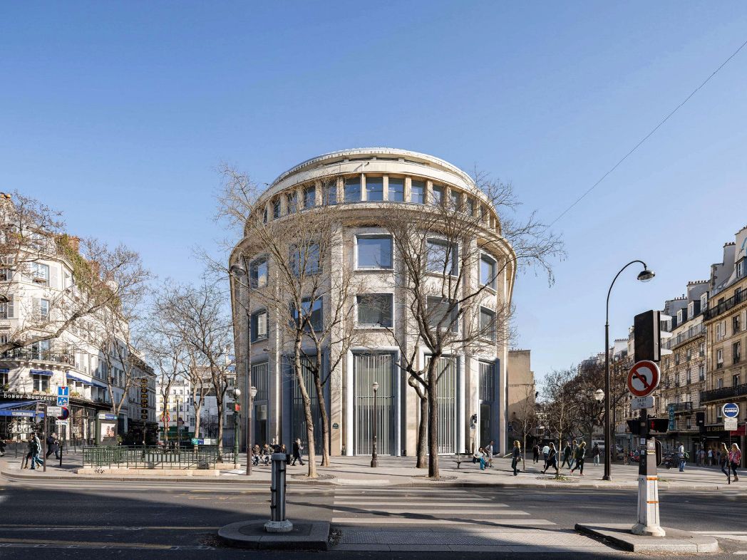 Location bureaux 1425 m² à Paris 10ème