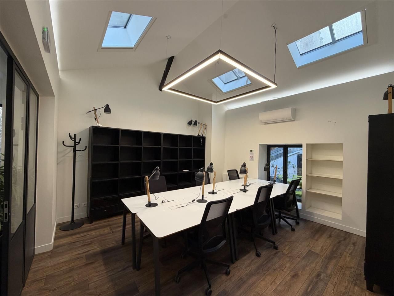 Location bureaux 63 m² à Paris 17ème