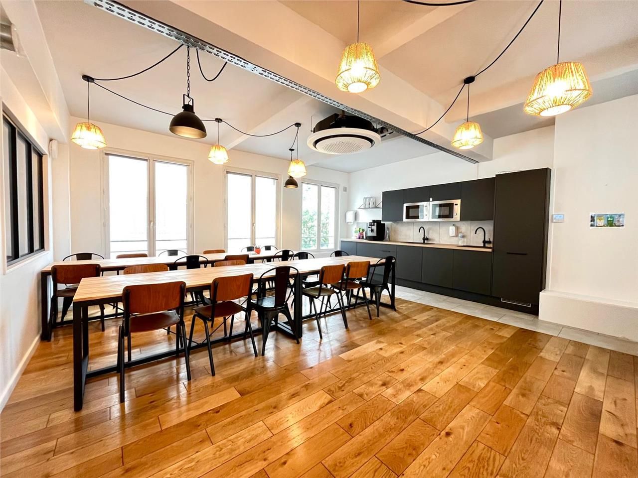 Location bureaux 414 m² à Paris 10ème