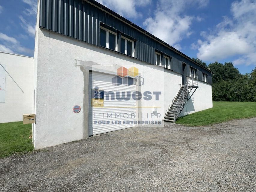 Location local d''activites 356 m² non divisibles