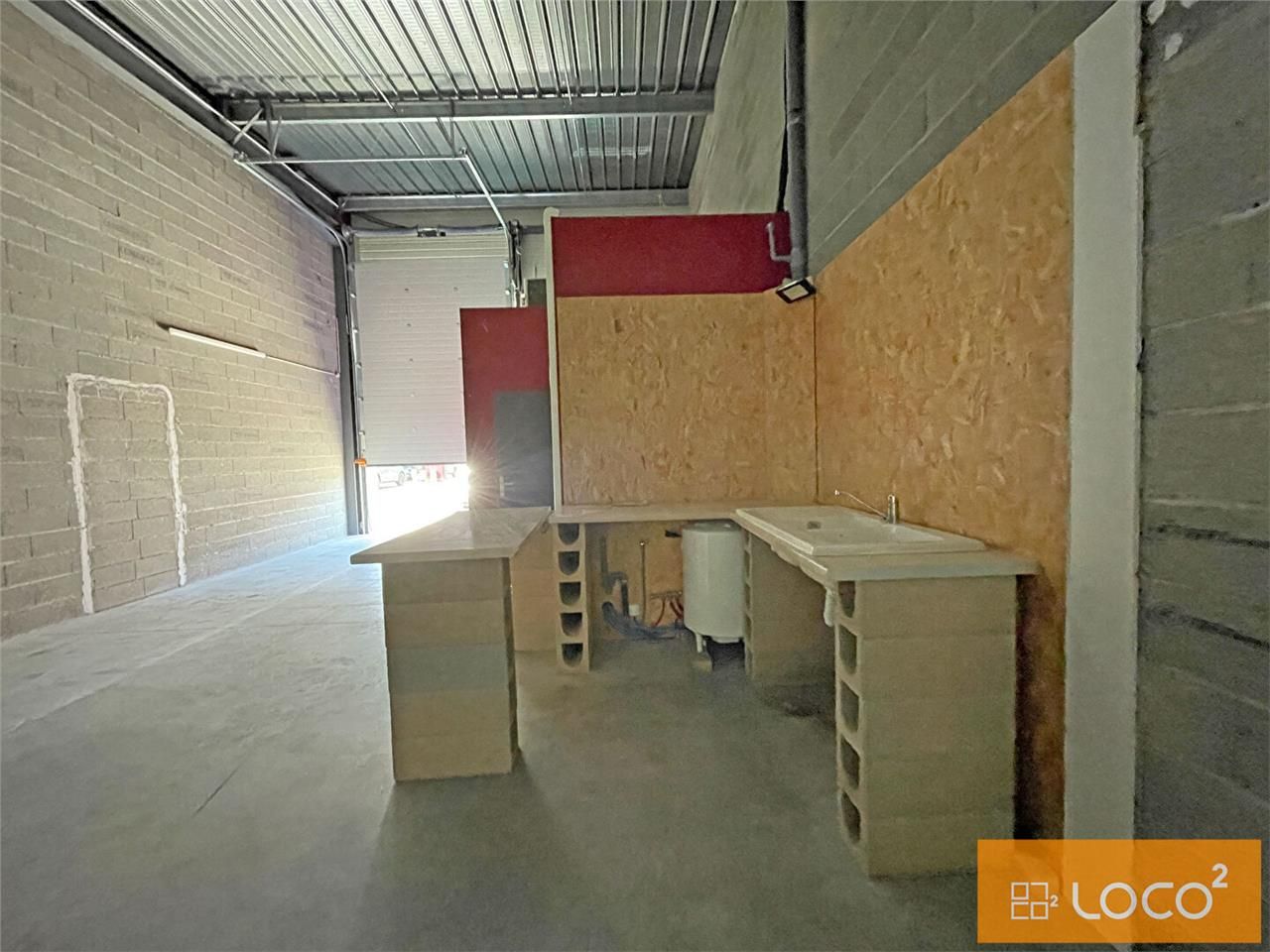 b9 - local d'activité de 103 m² - spi parc dumaine