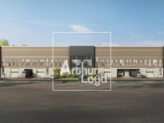 Location local d''activites 9501 m² divisibles à partir de 637 m²