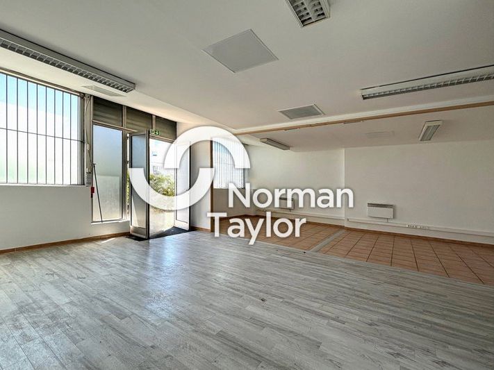 Location bureaux 100 m² non divisibles