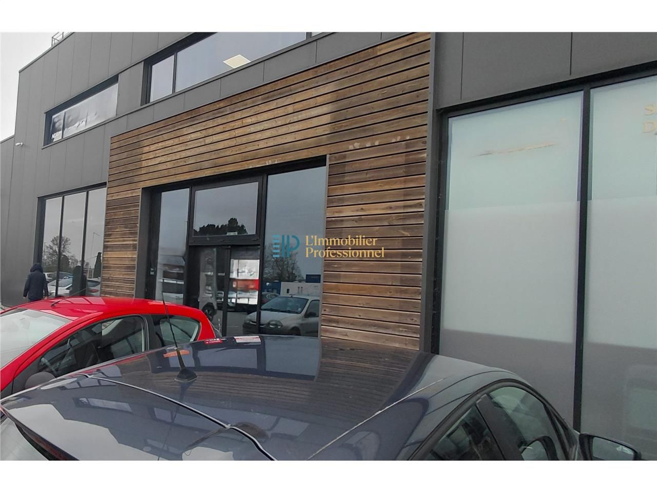 Location local commercial 412 m² à Quimper