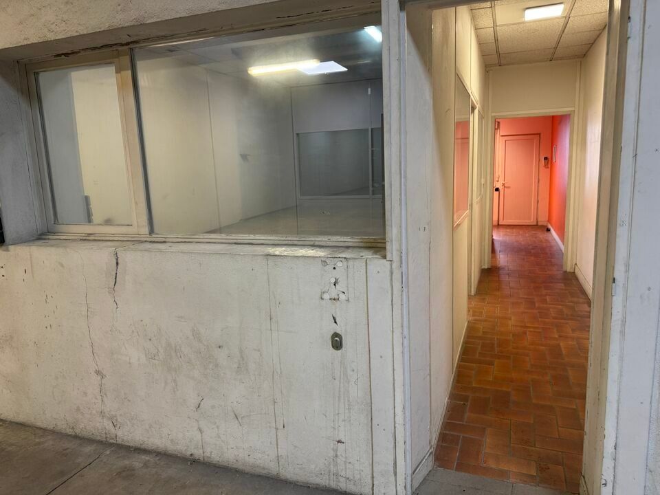 SAINT-AVERTIN / LES AUBUIS JEAN PERRIN LOCAL D'ACTIVITES A LOUER DE 450 M²