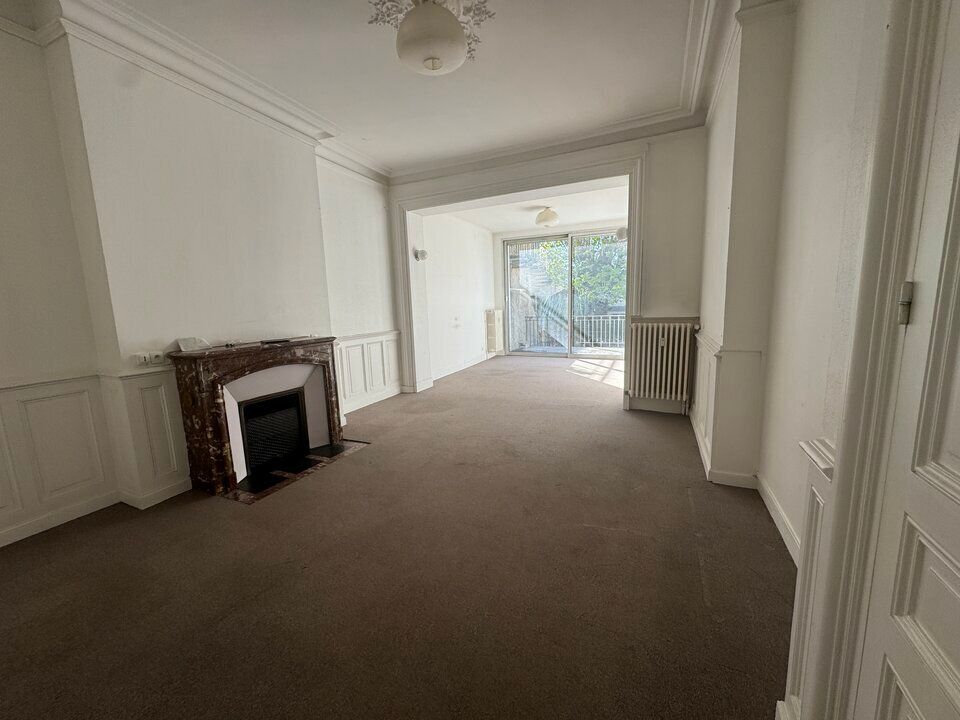 TOURS CENTRE BUREAUX A LOUER 52 M² AVEC PARKING EN OPTION