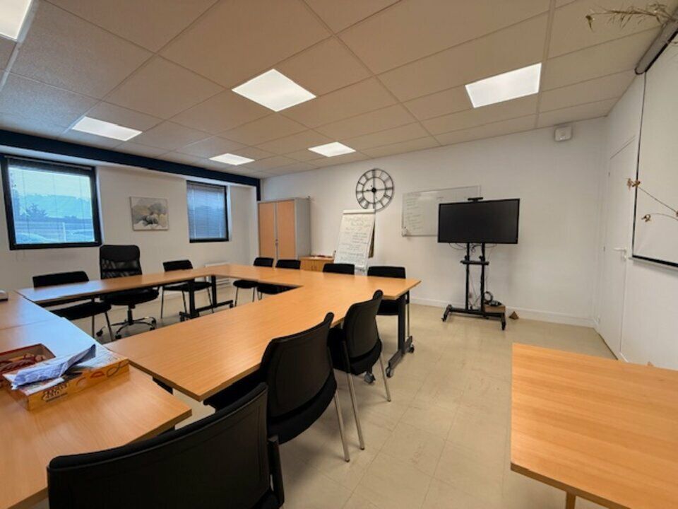 Location bureaux 314 m² non divisibles