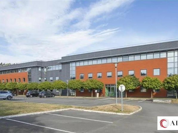 Vente bureaux 1308 m² divisibles à partir de 124 m²