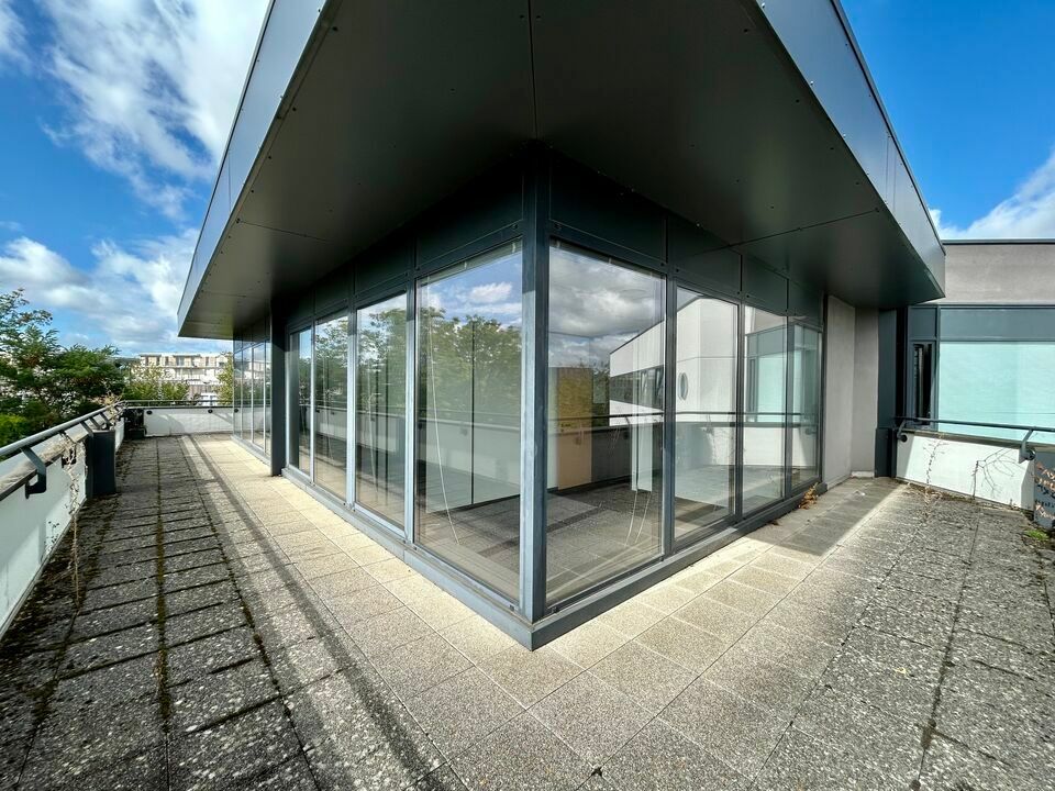Location bureaux 301 m² divisibles à partir de 134 m²