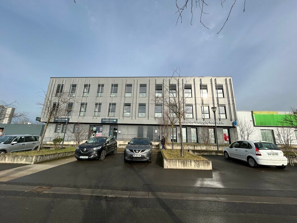Location bureaux 258 m² non divisibles