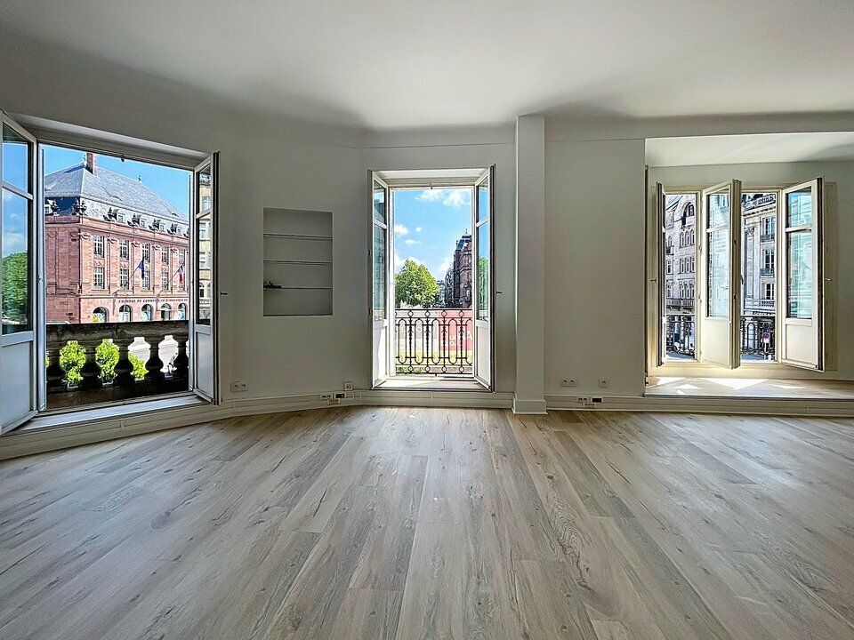 Location bureau - 207 m²