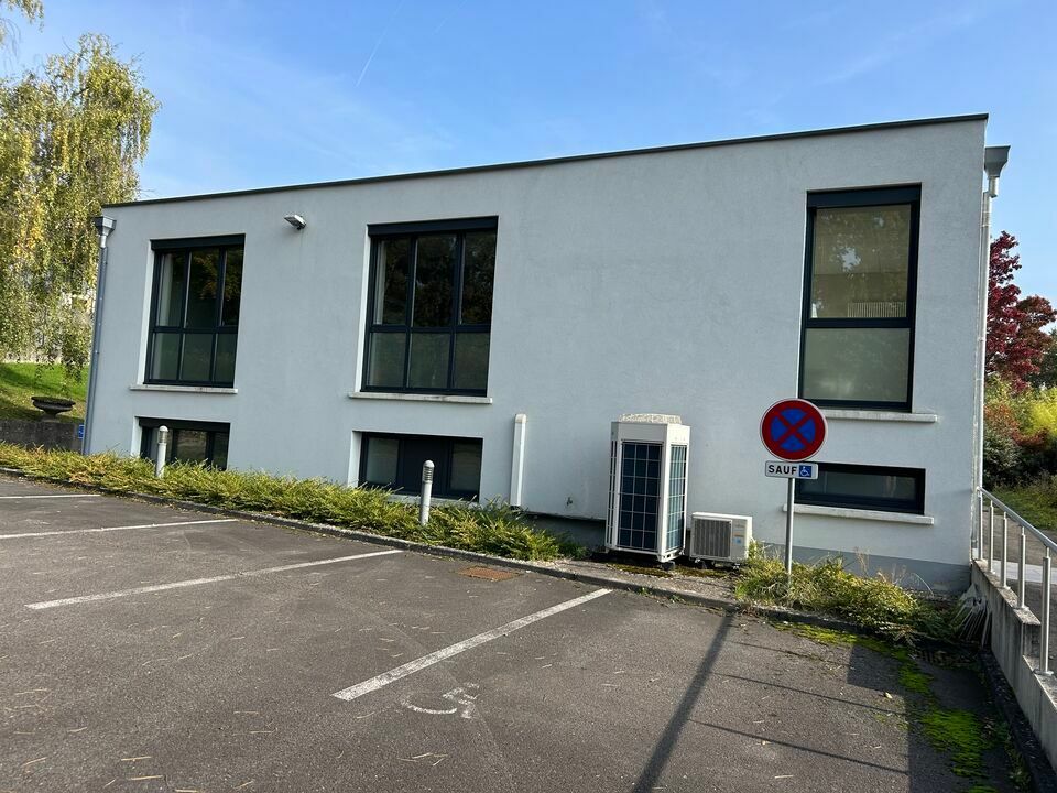 Location bureau - 325 m²