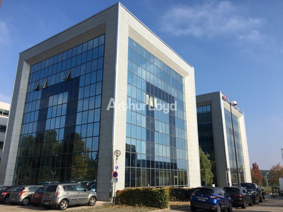 Location bureaux 178 m² divisibles à partir de 46 m²