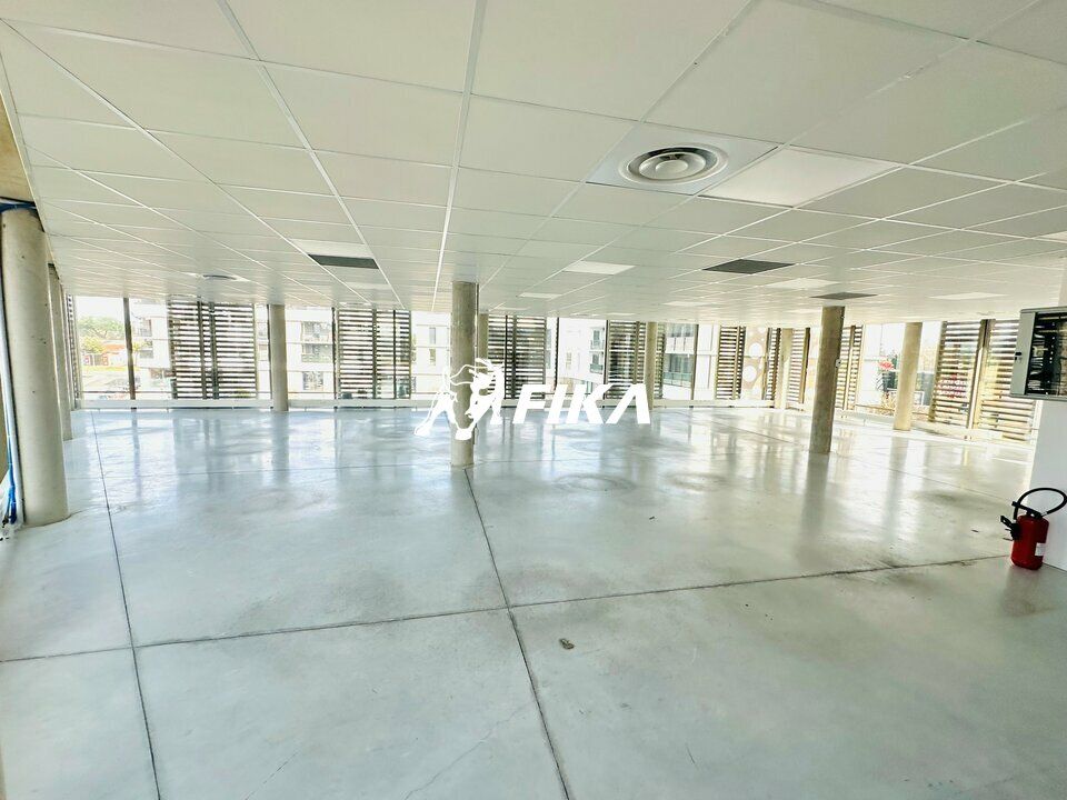 Location bureaux 1288 m² divisibles à partir de 85 m²