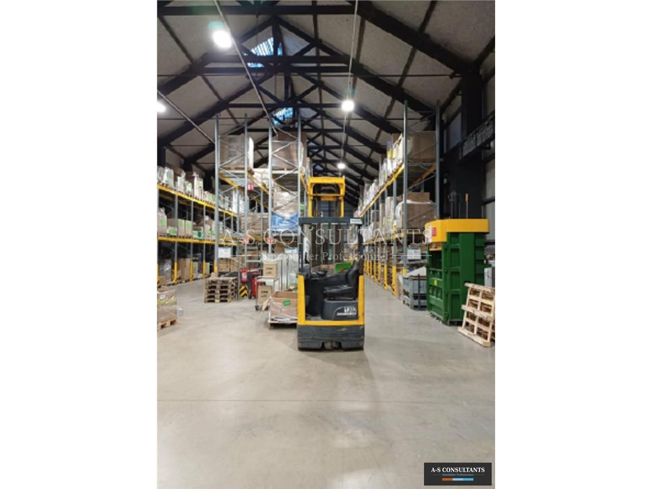 Location activité/entrepôt - 1500 m²
