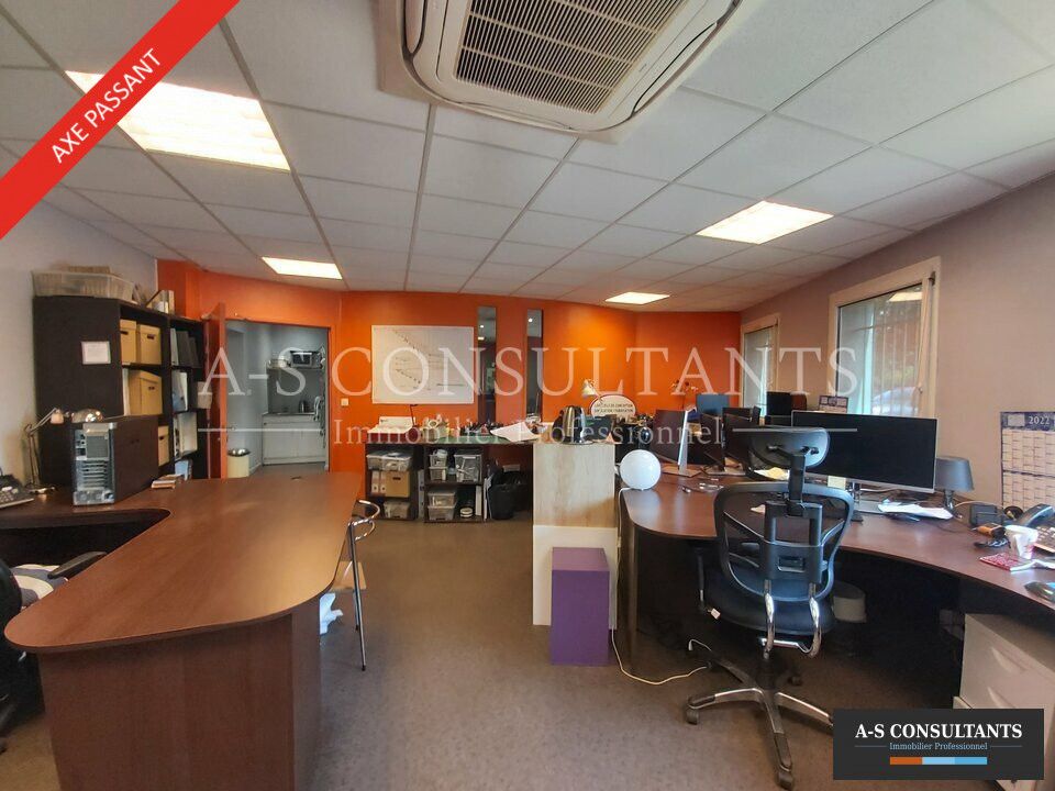 Location bureaux 172 m² non divisibles