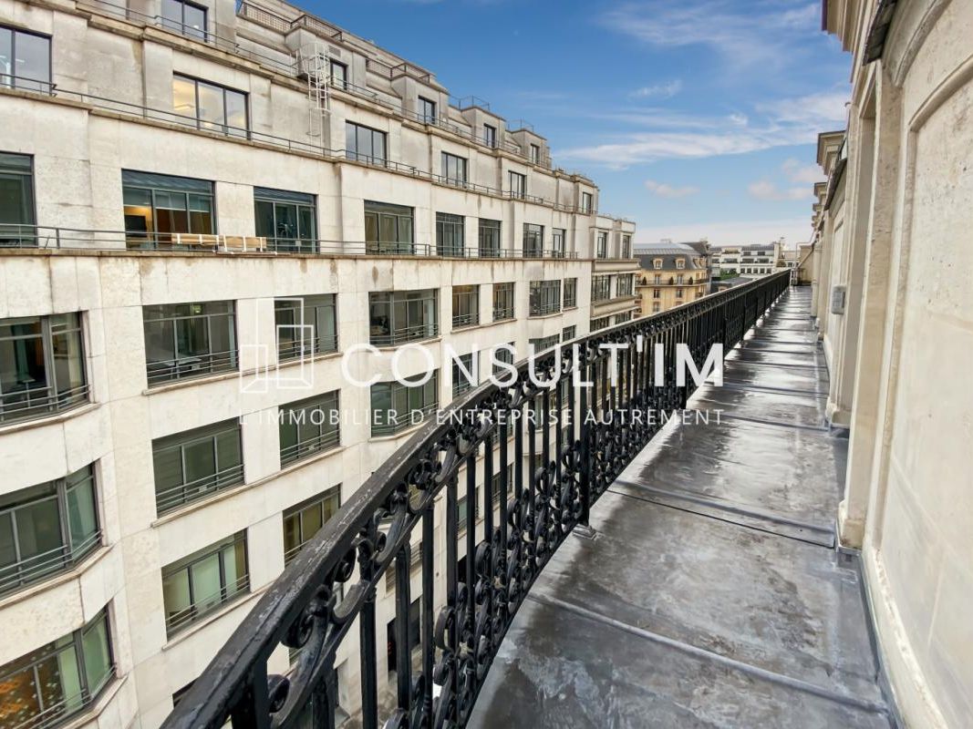 Location bureaux 576 m² divisibles à partir de 268 m²