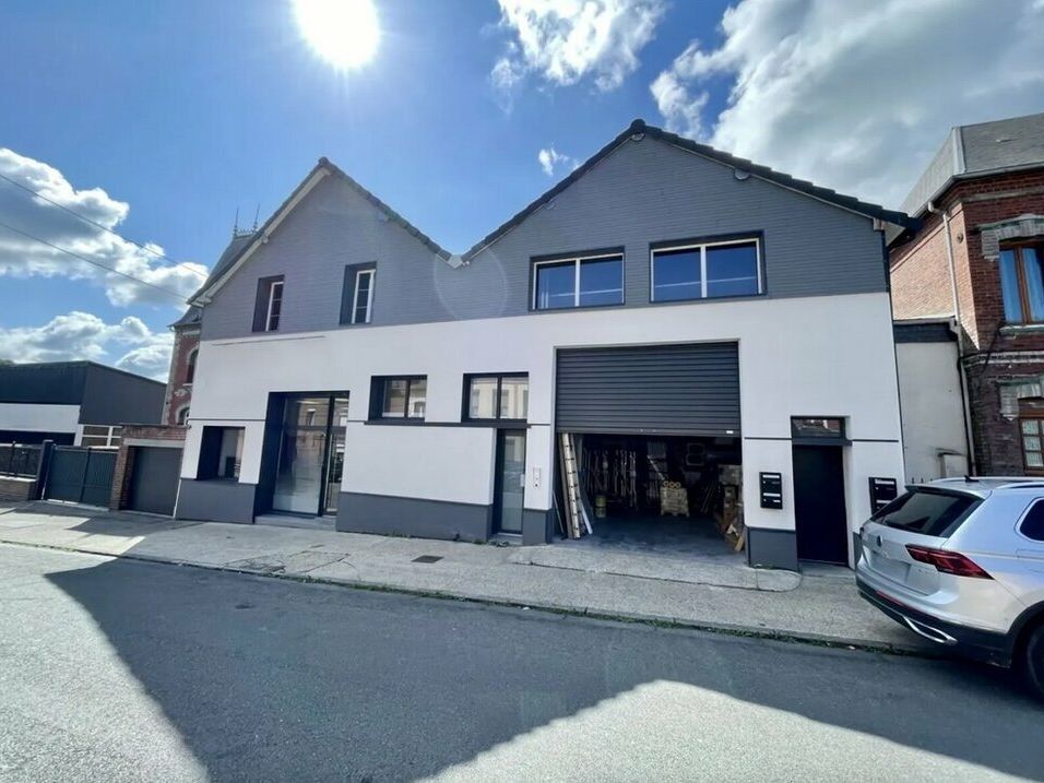Location local d''activites 265 m² non divisibles