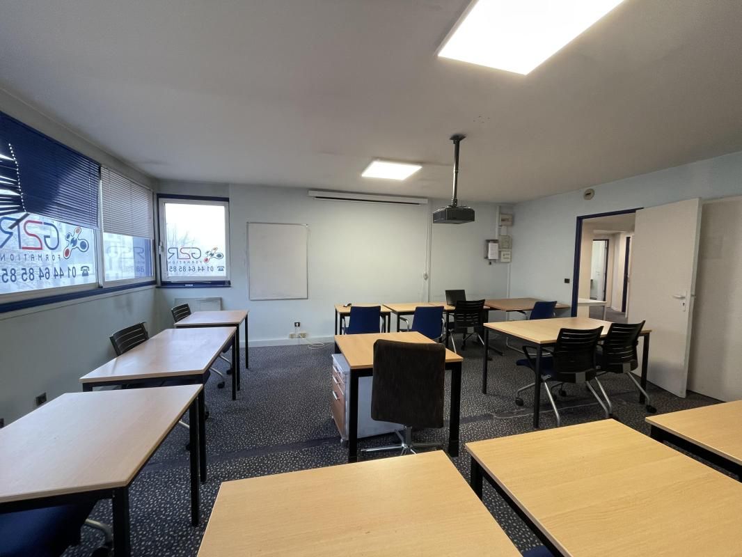 Vente bureaux 105 m² non divisibles