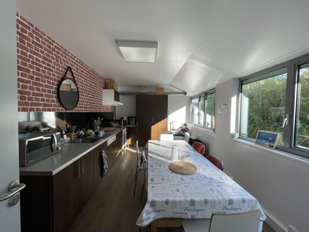 Location bureaux 178 m² non divisibles