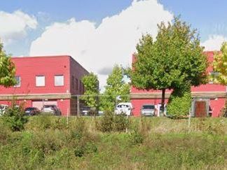 Location entrepôts 361 m² non divisibles