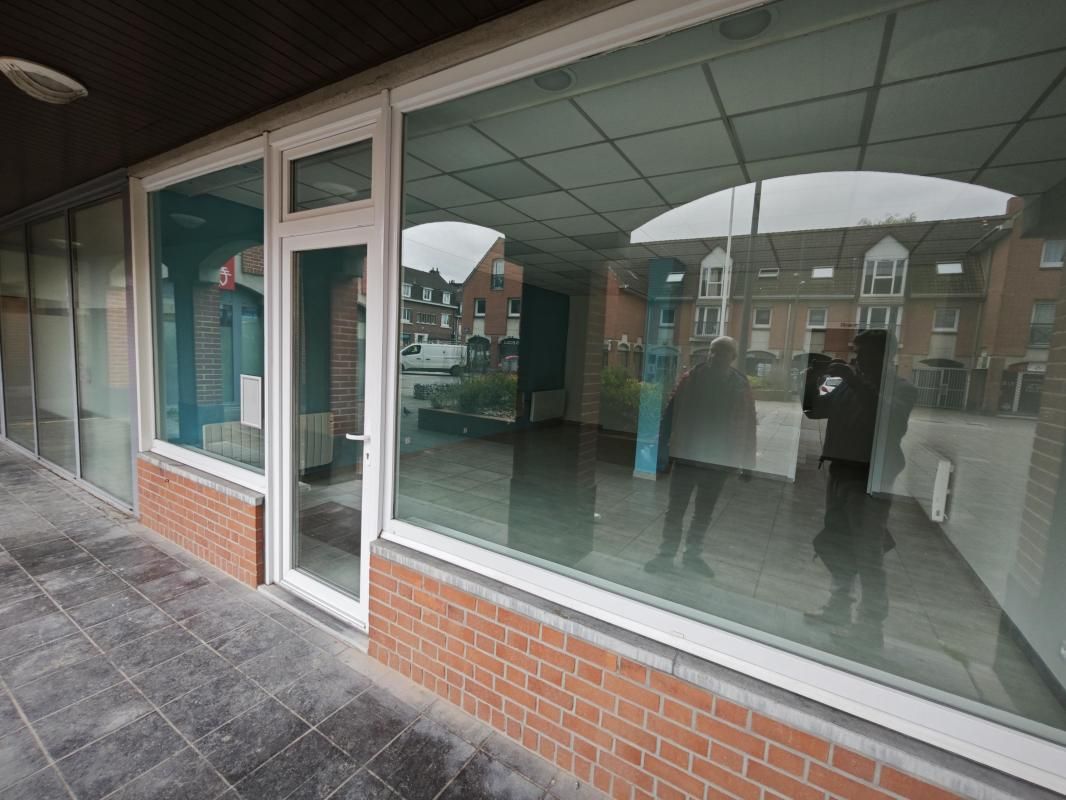 Location local commercial 41 m² non divisibles