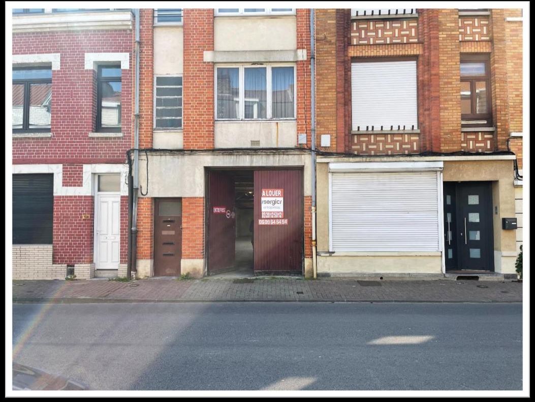 Location entrepôts 100 m² non divisibles