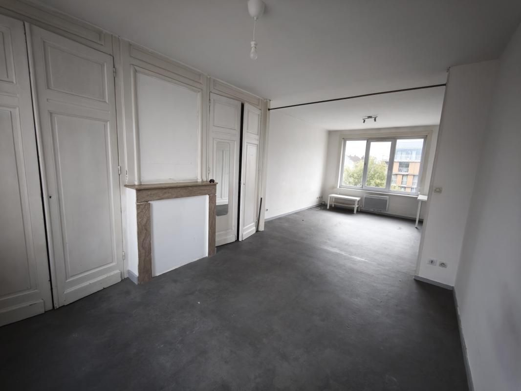 Vente local commercial 240 m² non divisibles