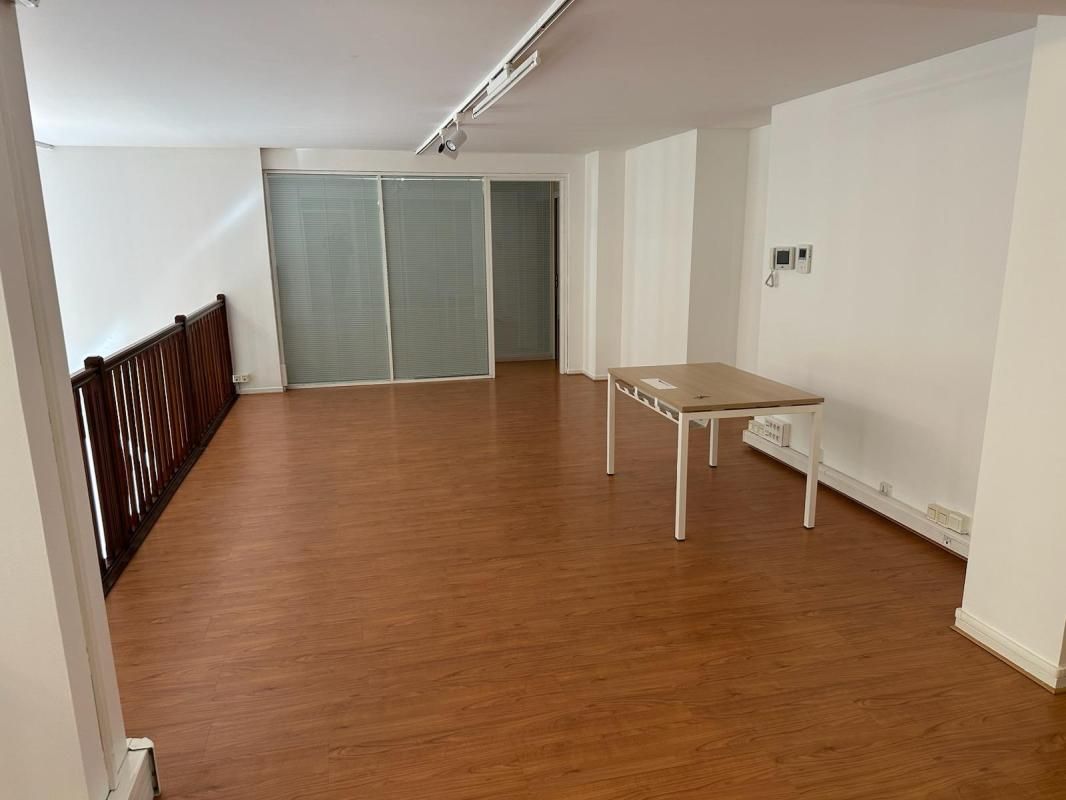 Location bureaux 254 m² non divisibles