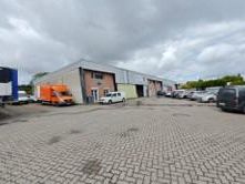 Vente entrepôts 2360 m² non divisibles