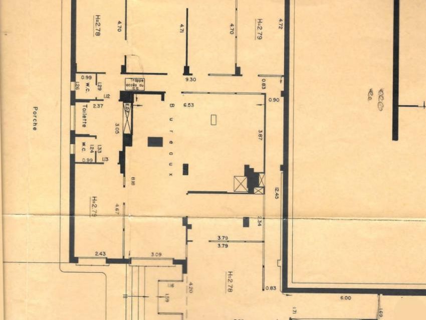 Location bureaux 180 m² non divisibles