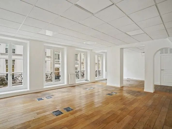 Location bureaux 170 m² non divisibles