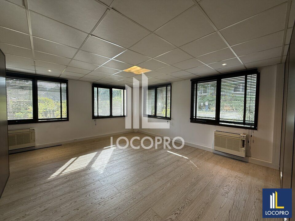 A LOUER - BUREAU 88 M2 - SOPHIA-ANTIPOLIS