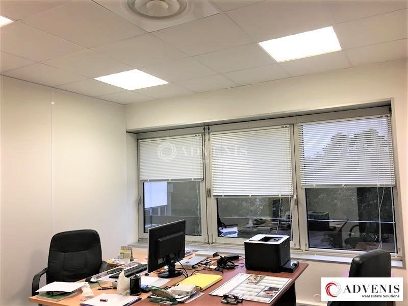 A LOUER - BUREAUX - A PARTIR DE 179.47 M²